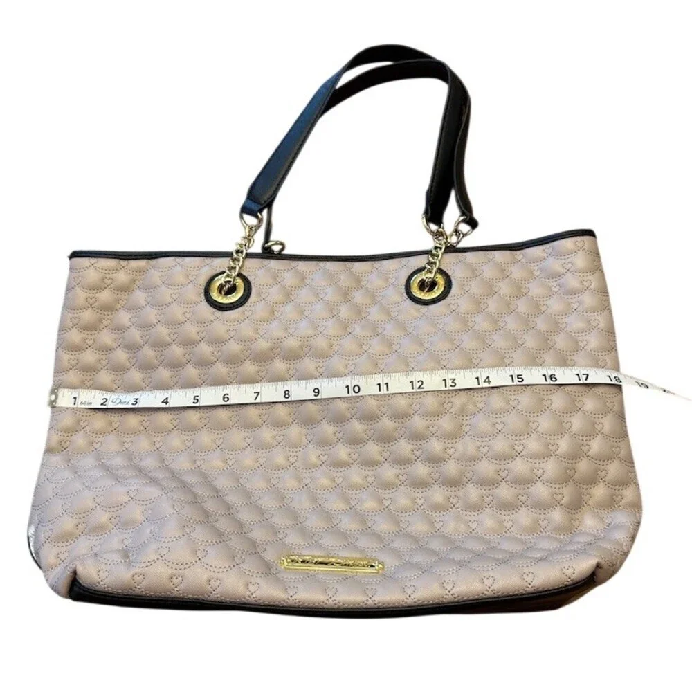 Betsey Johnson Quilted Tote Bag Large Light Grey Blush Black